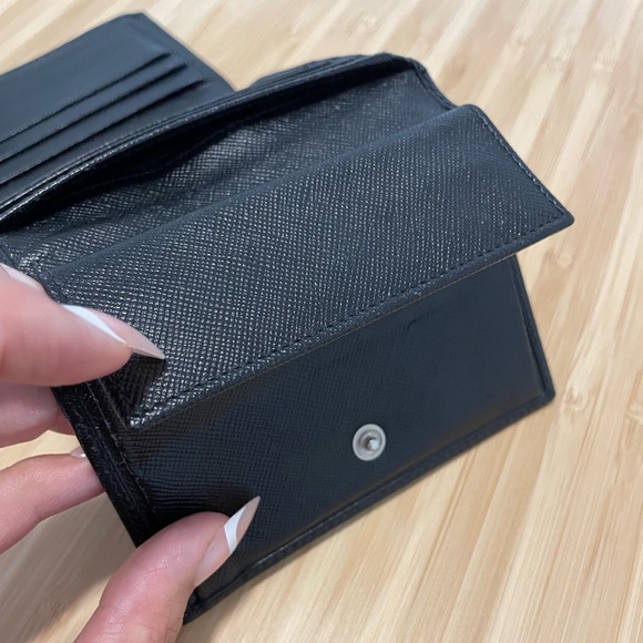 Great Condition! PRADA wallet (includes original box) - Picture 5 of 9